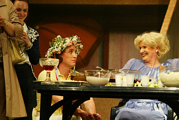 Patrick Busert als Albert Herring