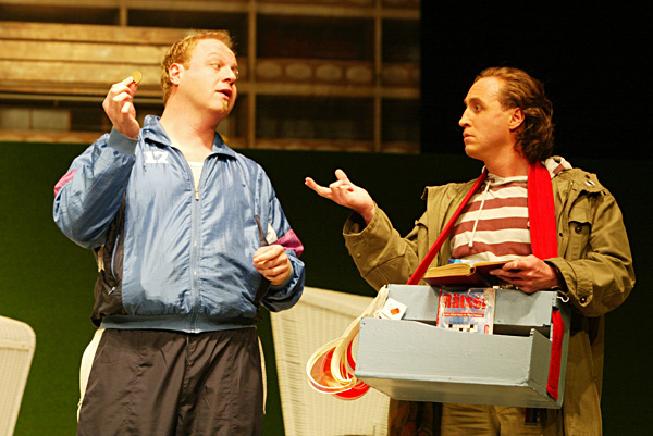 Patrick Busert als Albert Herring